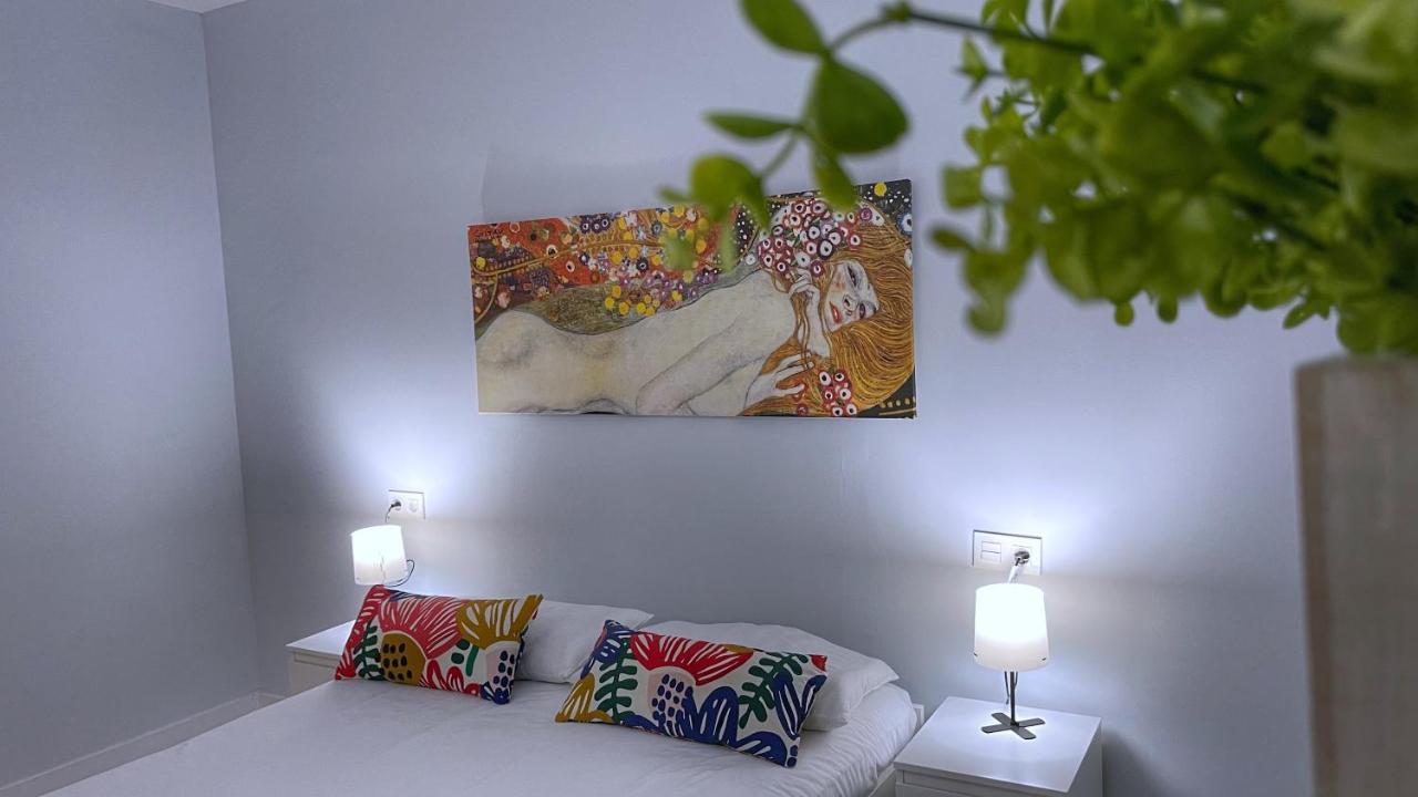 Vt Flat Reformado Con Escritorio De Trabajo Y Wifi Apartment Bilbao Luaran gambar